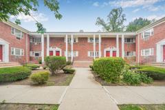 640 Franklin Ave Apt 1m - Photo 1 of 1