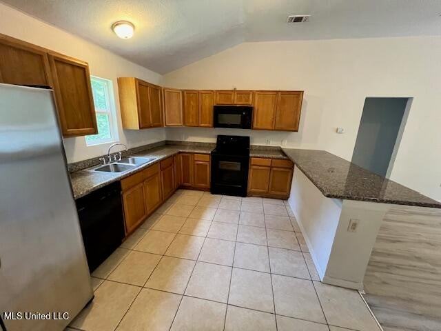 6038 W Adams St - Photo 6 of 20