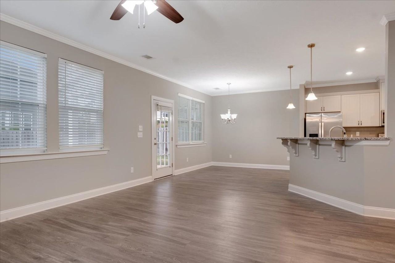 5121 Heathbrook Dr - Photo 7 of 42