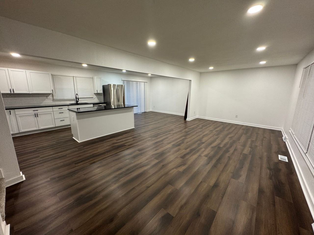 2508 Nw 86th St - Photo 2 of 22