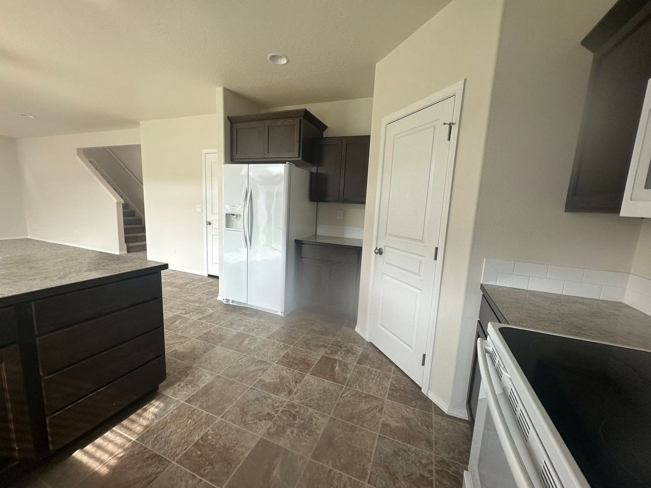 2396 Northwest Sunny Lane - Photo 5 of 22