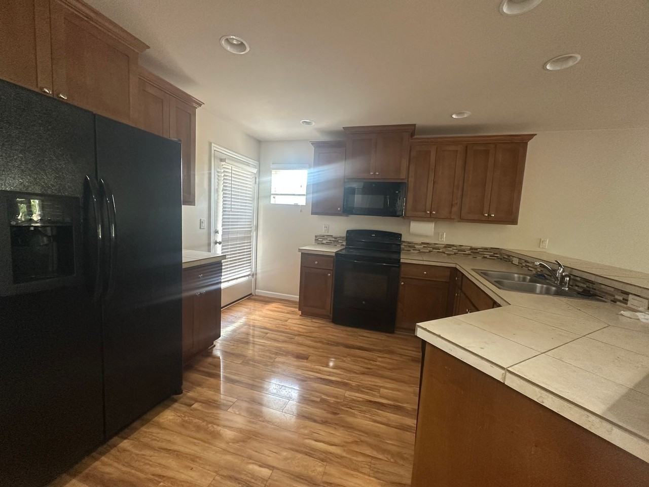 2396 Northwest Sunny Lane - Photo 7 of 22