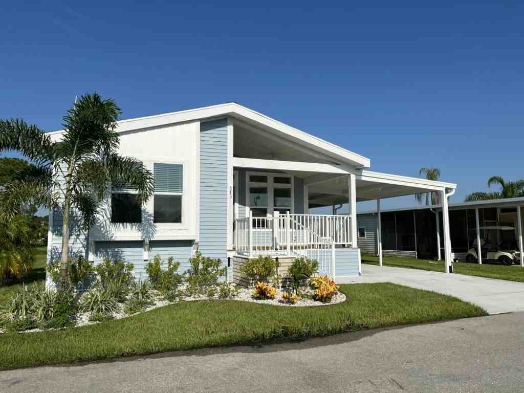 Avanti Way Blvd - Photo 2 of 33
