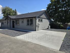 4215 N Locust Rd #B - Photo 1 of 1