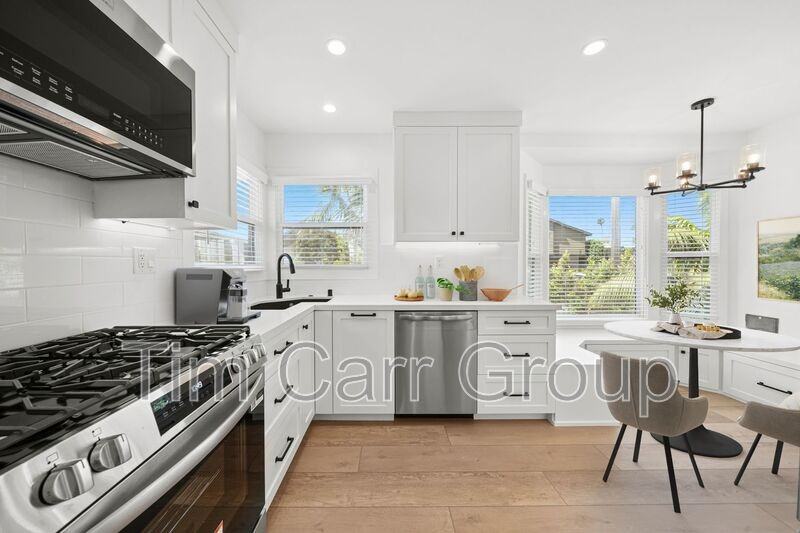 128 Rochester St - Photo 3 of 17