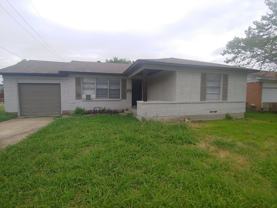3537 Hilton Dr - Photo 1 of 1