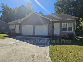 336 Lutz Ave - Photo 1 of 1