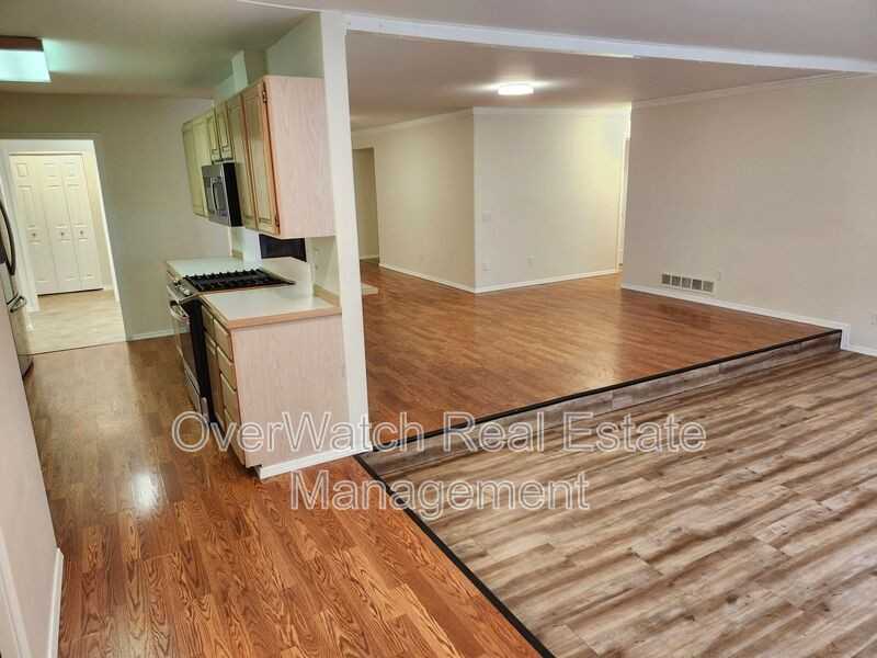 9321 Noblewood St - Photo 2 of 27