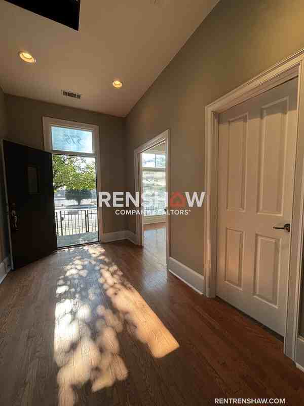 575 S Front St - Photo 4 of 28