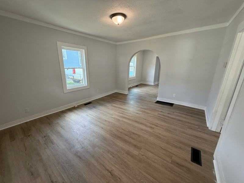 1008 Avenue A - Photo 7 of 20