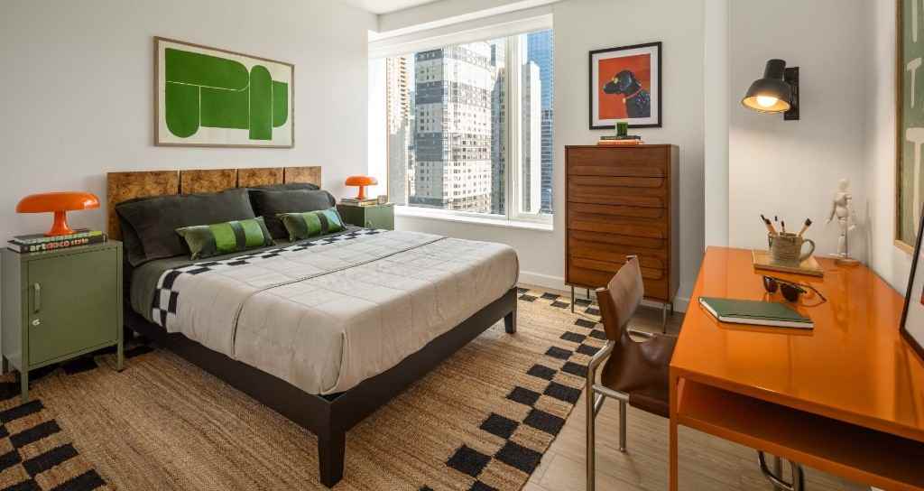 550 10th Ave #4507 - Photo 6 of 20