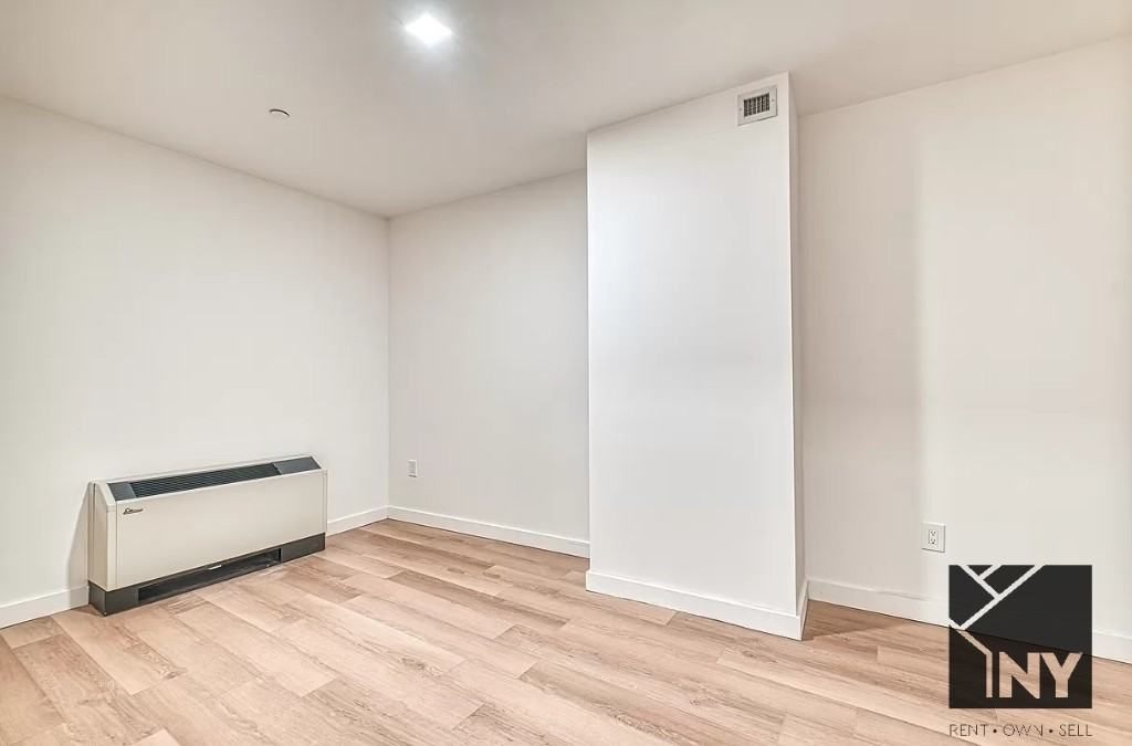 Broad St #1122 - Photo 3 of 11