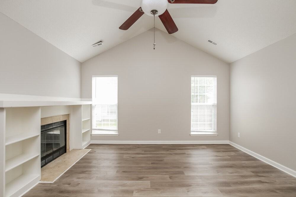 8809 Little Hampton Pl - Photo 4 of 16