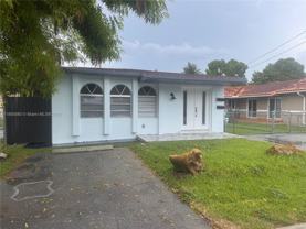 7137 Sw 22nd St #FRONT - Photo 1 of 1