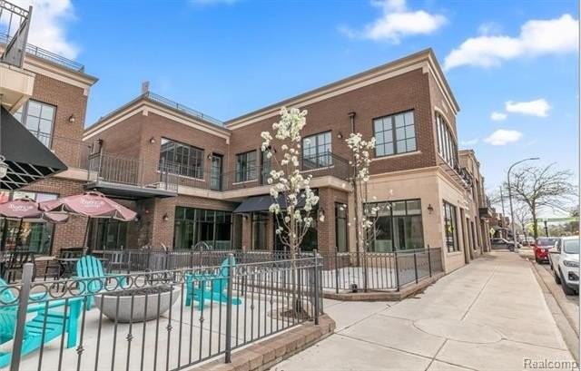 317 W Main St #1 - Photo 2 of 23