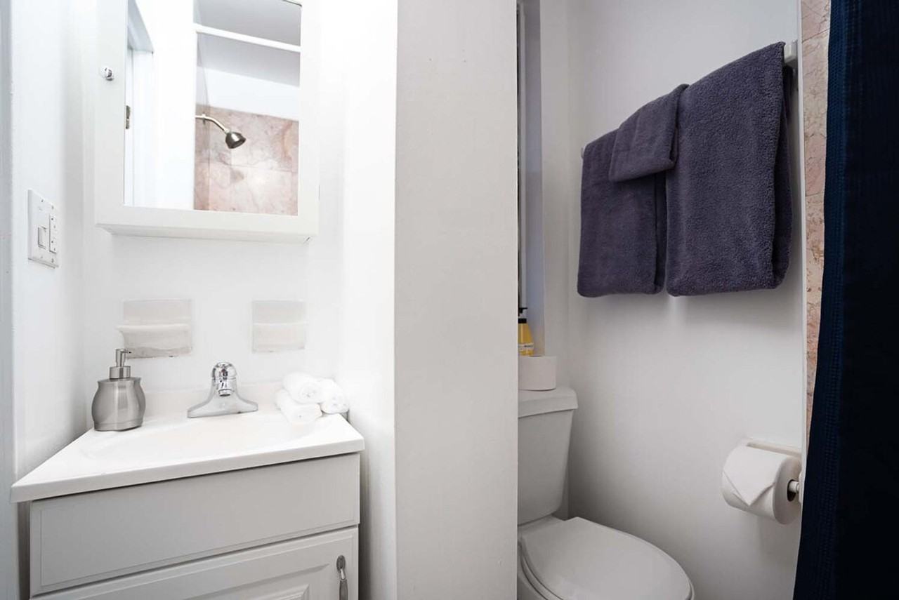 317 East 75th Street - Photo 5 of 59