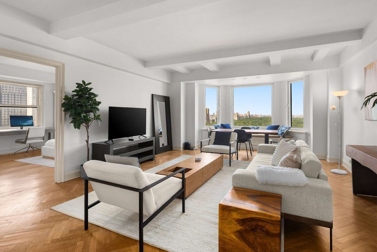 160 Central Park S #1256830P - Photo 2 of 19