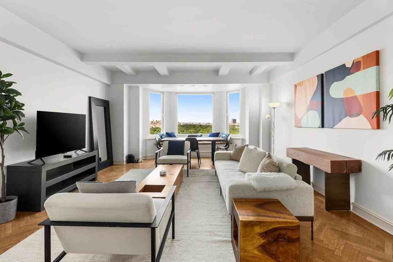 160 Central Park S #1256830P - Photo 6 of 19