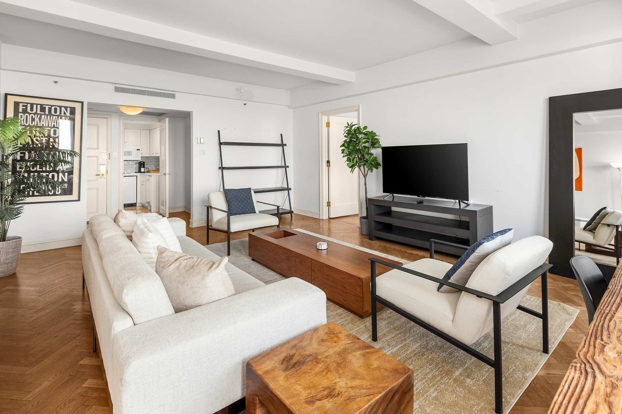 160 Central Park S #1256830P - Photo 7 of 19