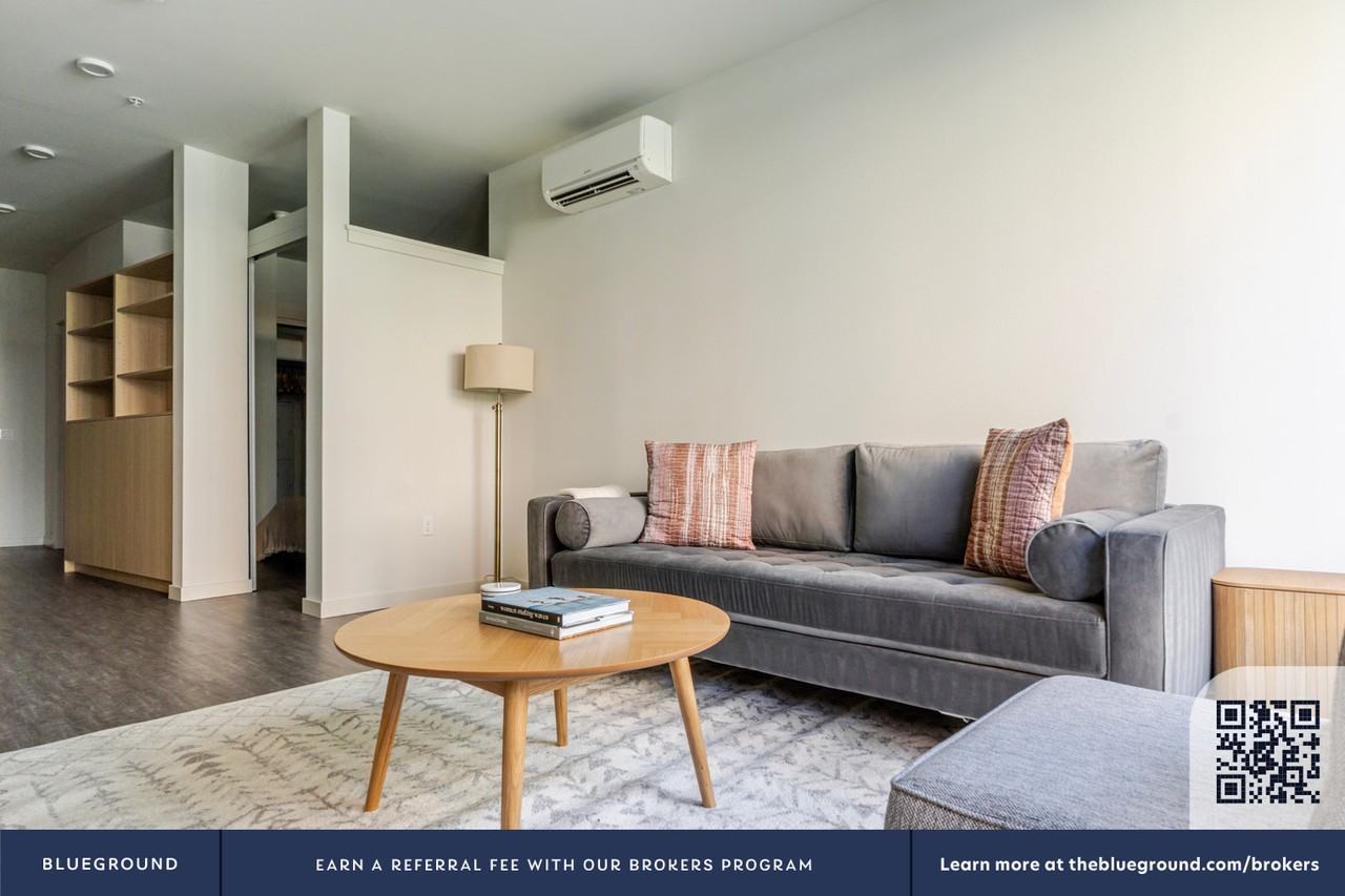 1255 Harrison St #884 - Photo 5 of 50