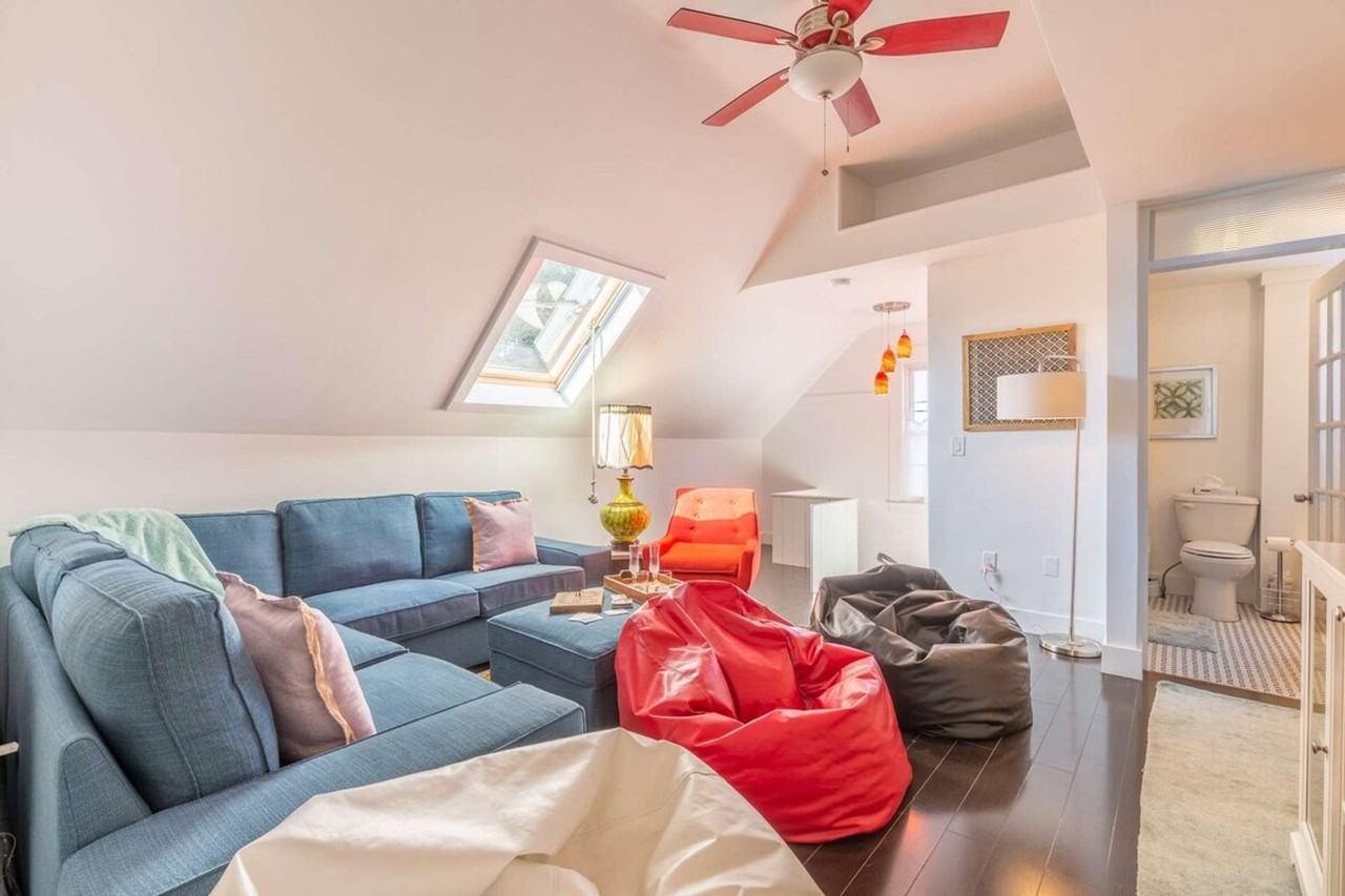 10 Smith St #1045431P - Photo 3 of 44