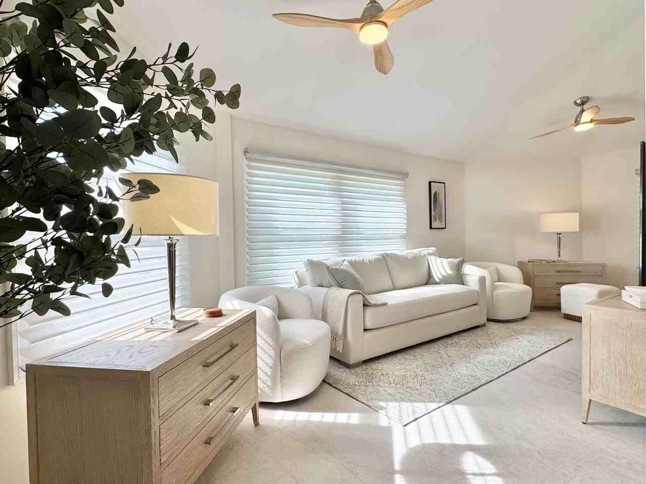 240 Norgrove Ave #1239742P - Photo 3 of 42