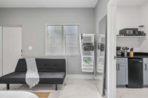 featured image of 1350 Nw 28th St