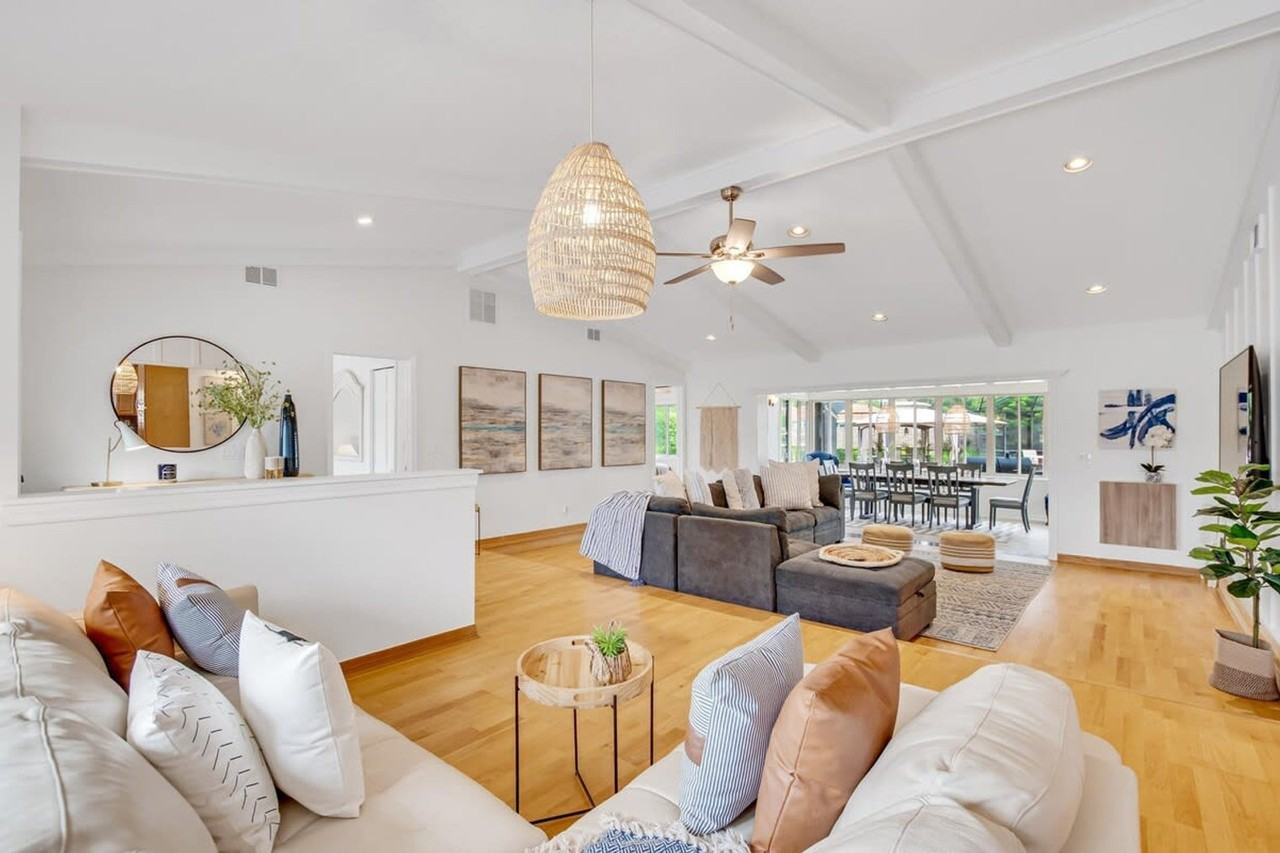 58 Comanche Ct #1261614P - Photo 2 of 50