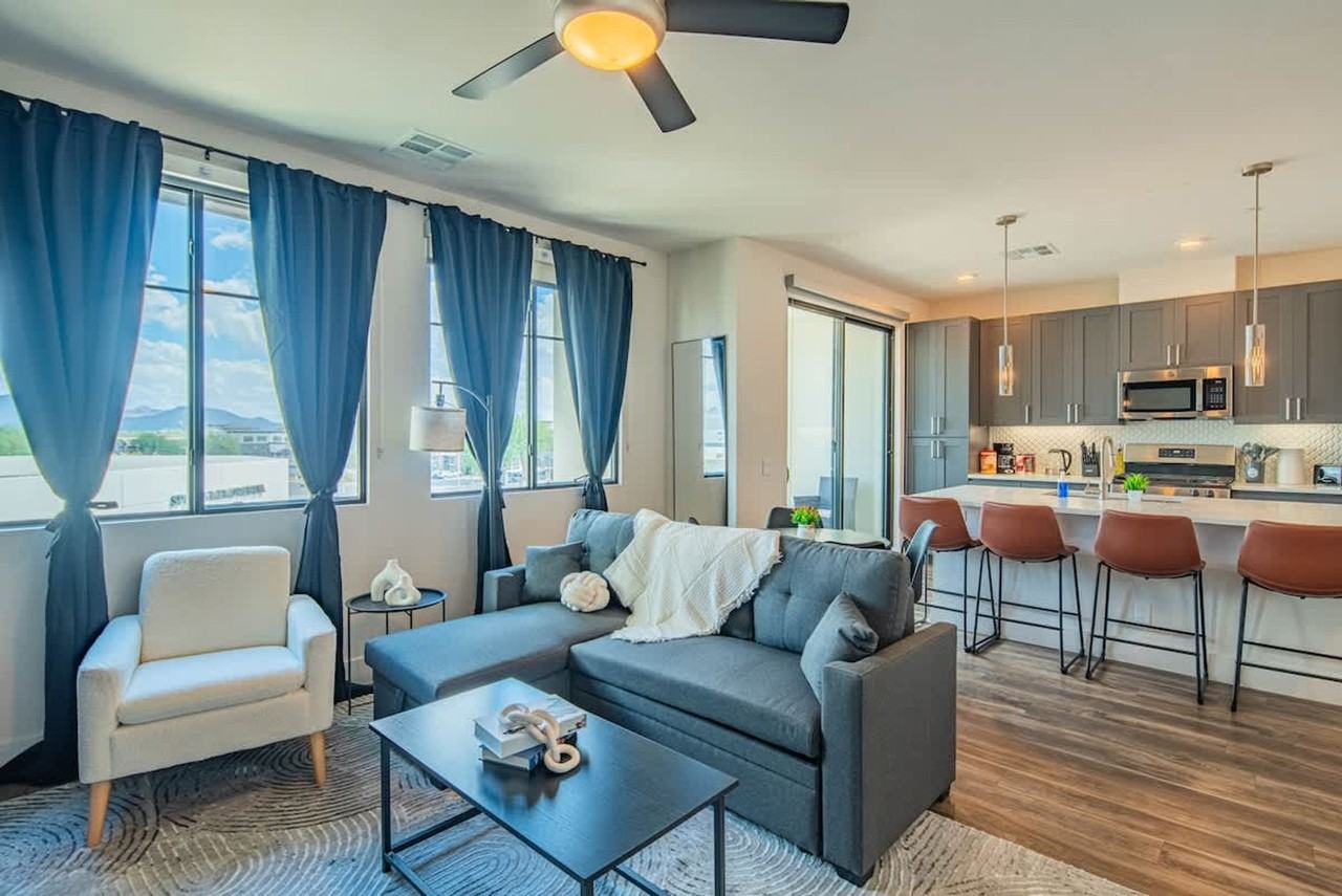 15501 N Dial Blvd #1388731P - Photo 2 of 43