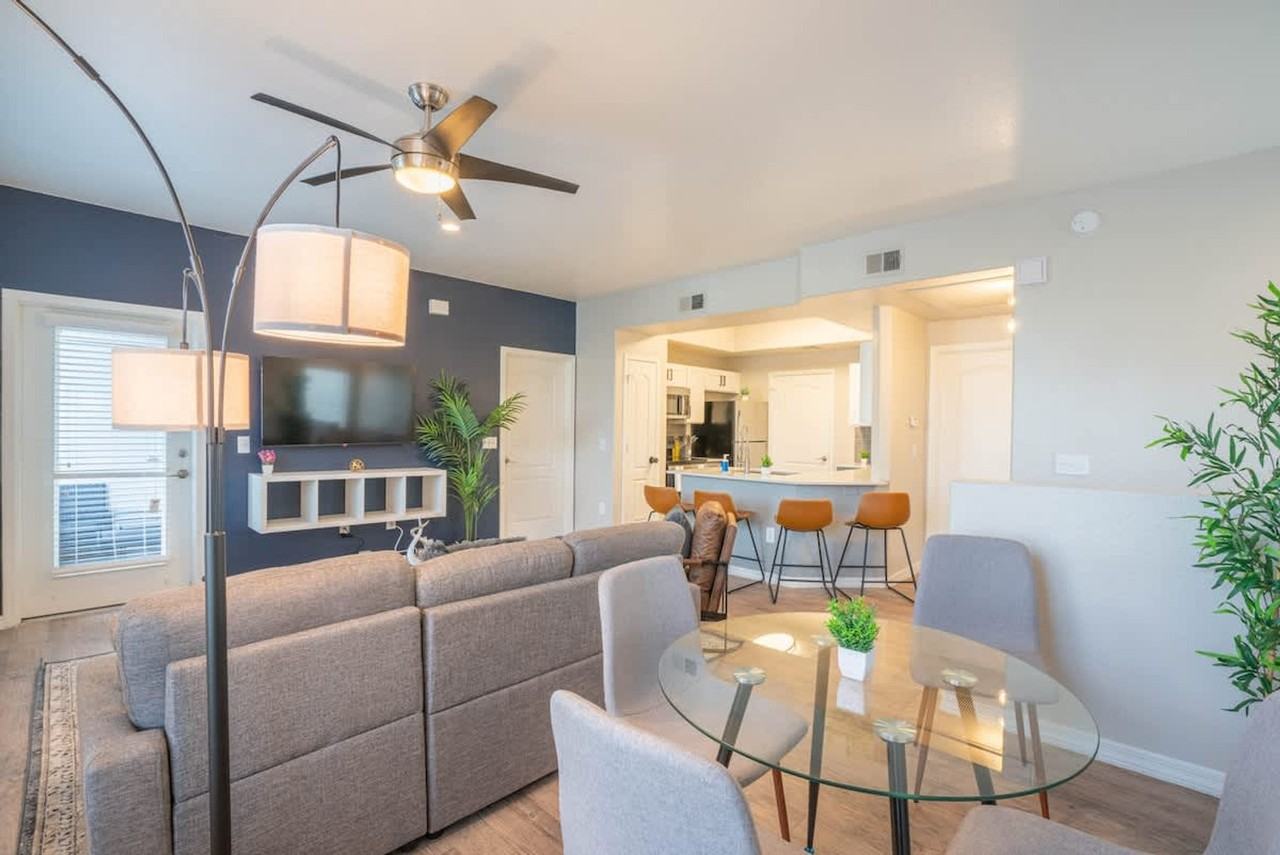 10 W Minnezona Ave #1388727P - Photo 7 of 33