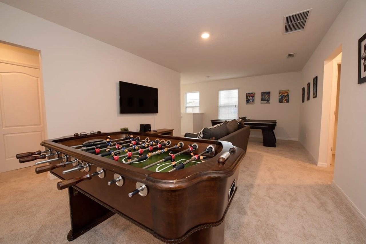 5277 Oakbourne Ave #1263237P - Photo 5 of 50