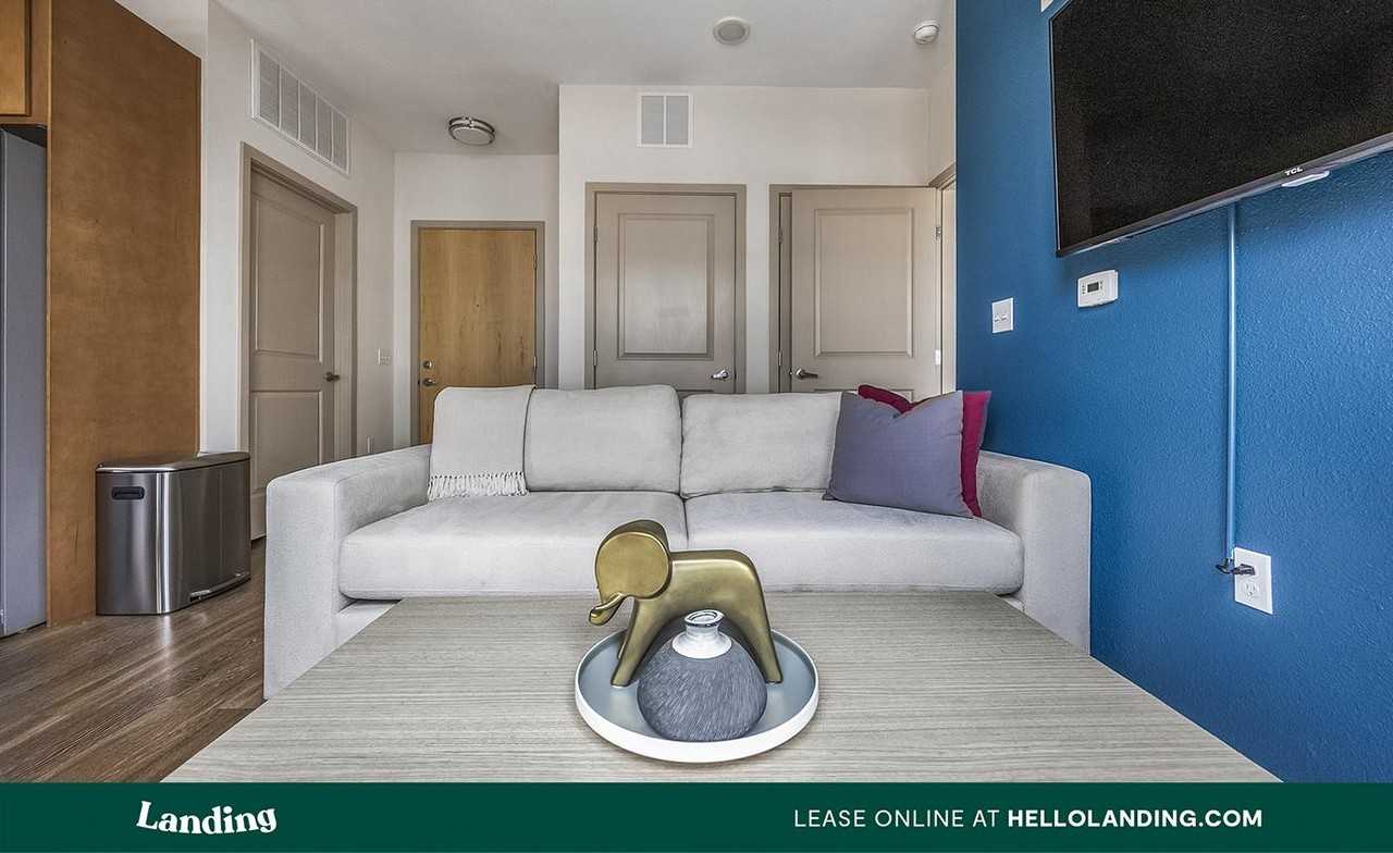 1550 N Raleigh St - Photo 2 of 50