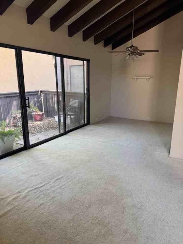 658 Woodside Sierra #6 - Photo 7 of 11