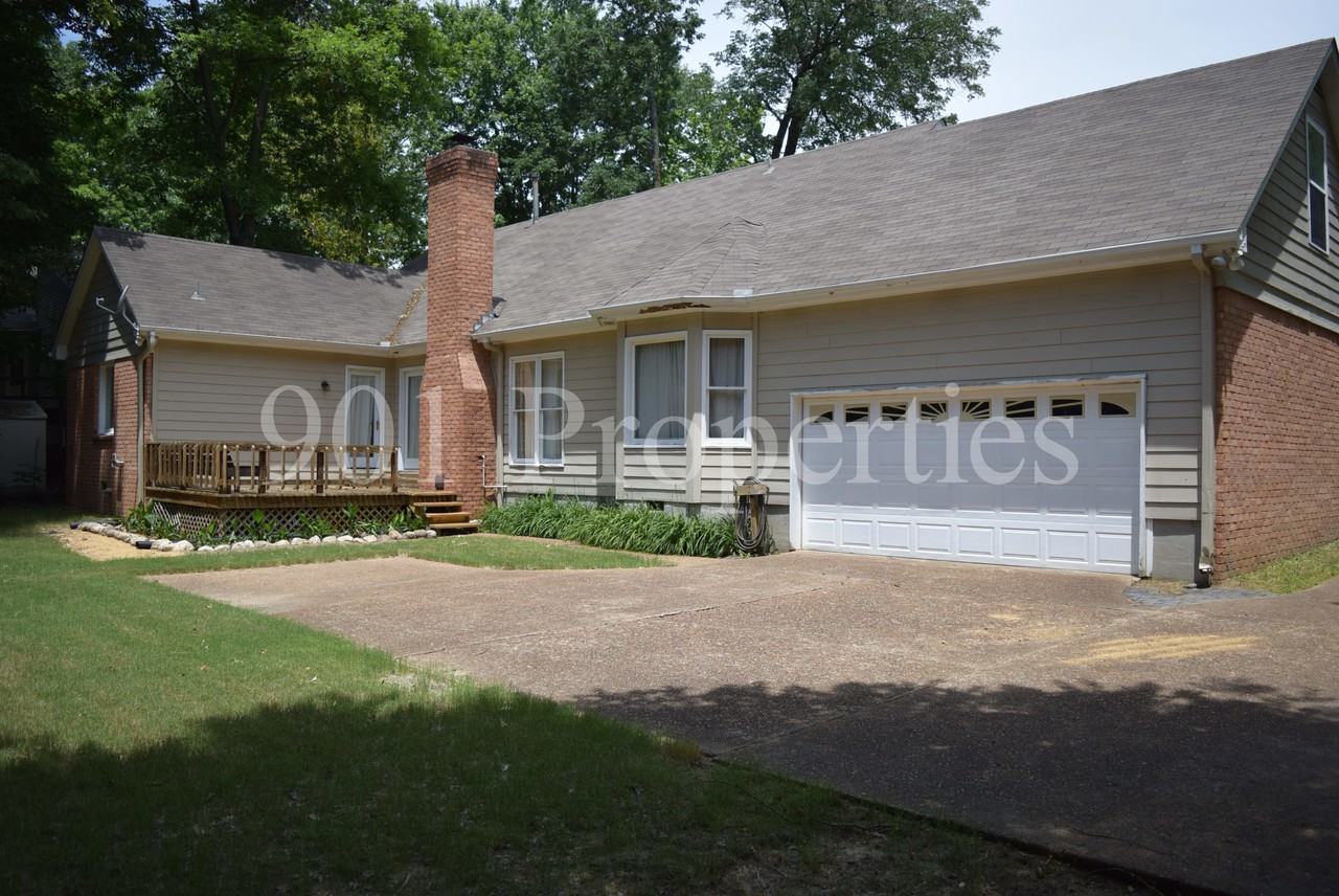 8269 Trinity Rd - Photo 2 of 18