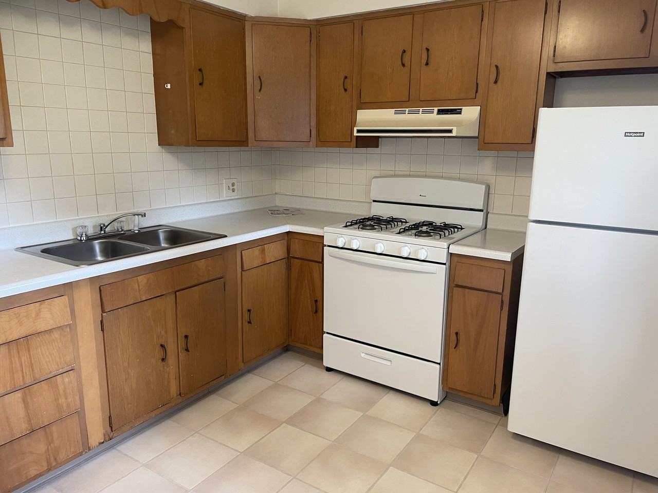 128 Lulay Street ##1 - Photo 2 of 6