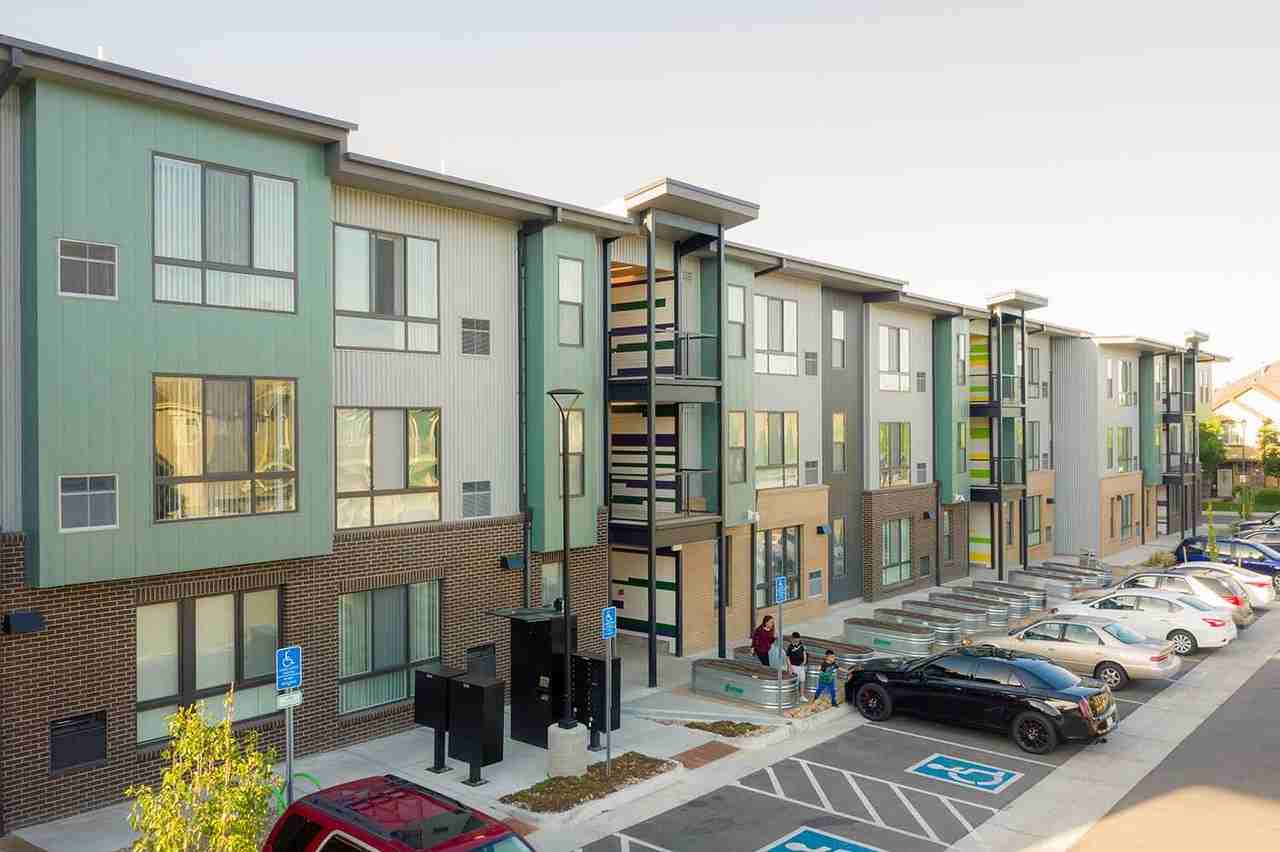 Sage Corner - Photo 6 of 7