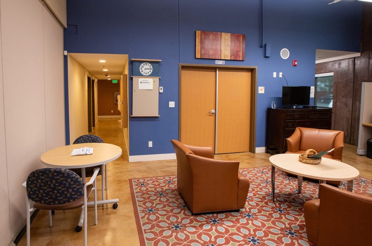 Maplewood Apartments - Photo 3 of 15