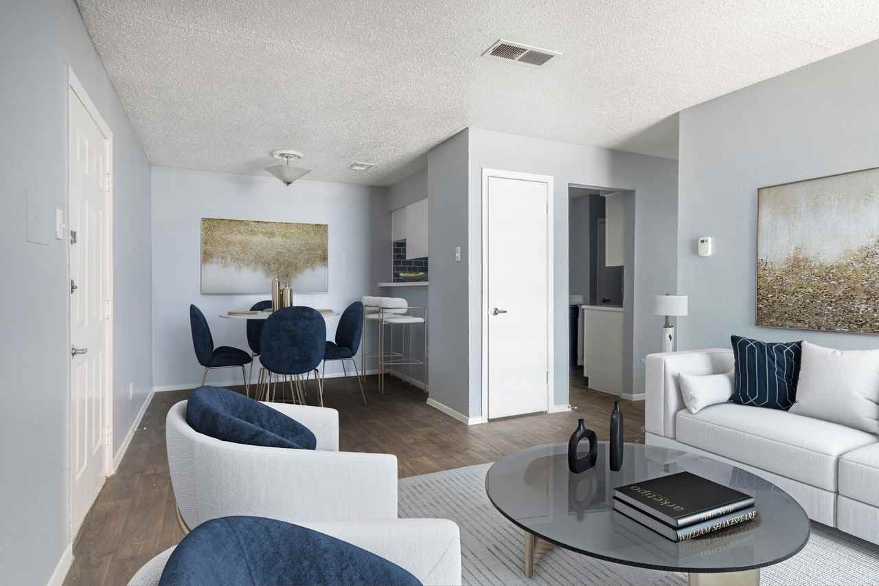 The Hampton on Jupiter - Photo 2 of 32