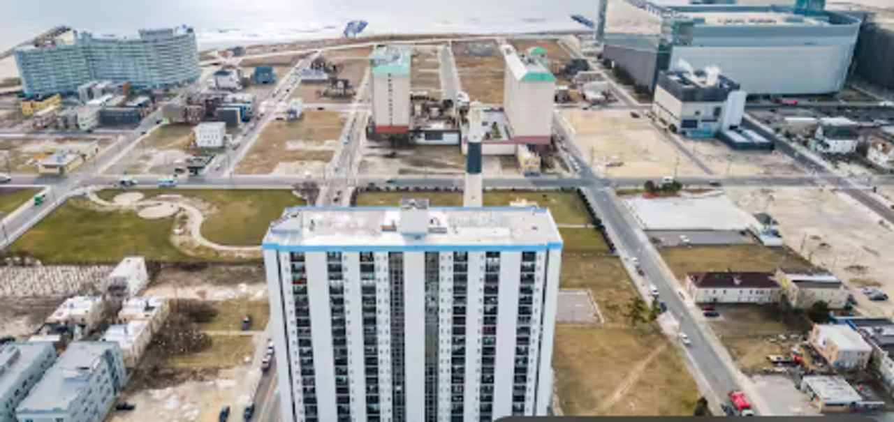 Atlantic Apartments - Photo 2 of 42