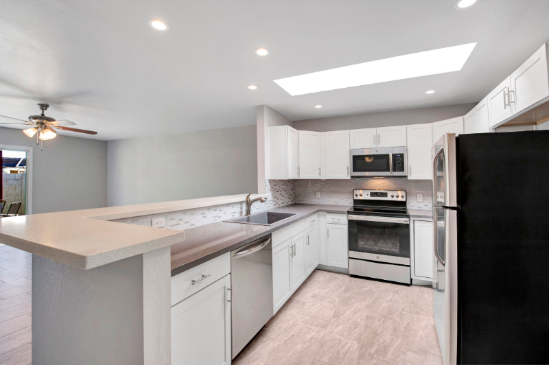 2515 E Villa Maria Dr - Photo 3 of 12