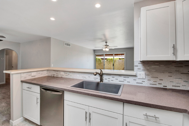 2515 E Villa Maria Dr - Photo 4 of 12