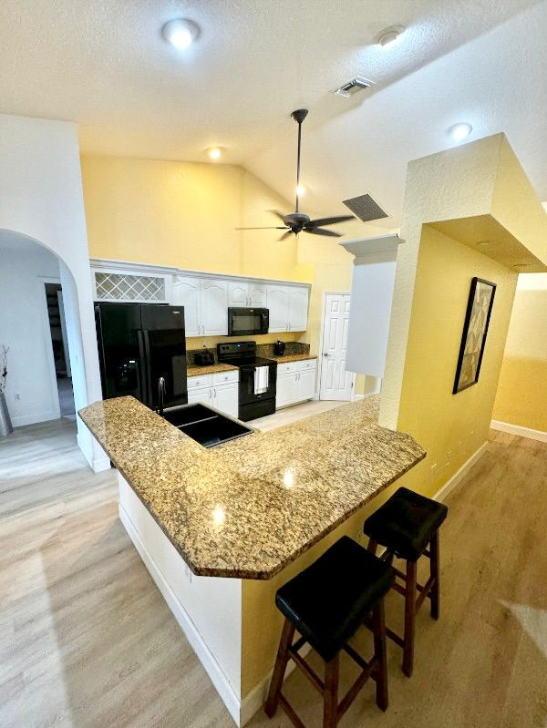 115 Hannah St - Photo 3 of 5