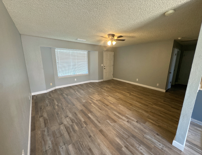 1306 1316 13Th St #1306 - Photo 3 of 9