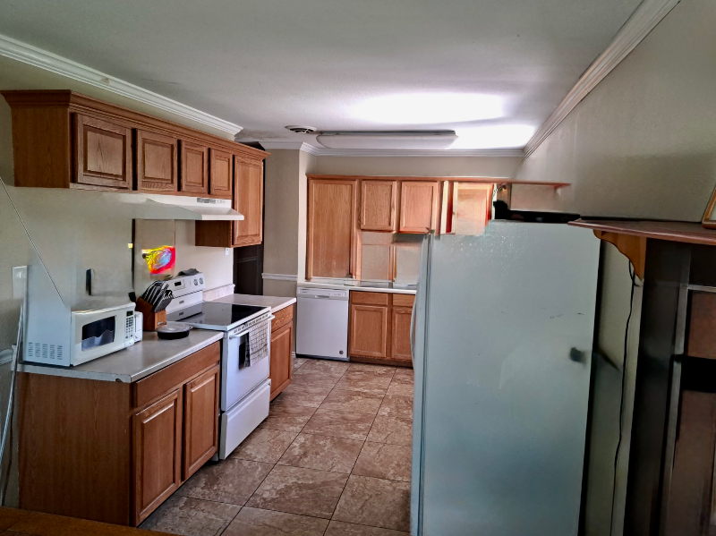 1132 N Nocturne Dr - Photo 3 of 16