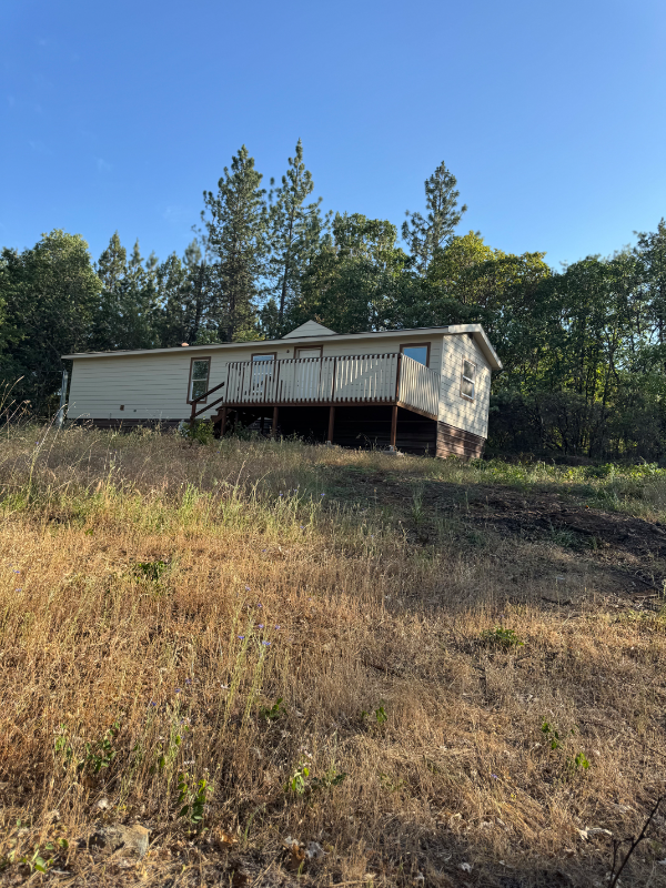 2175 Merlin Rd - Photo 2 of 2