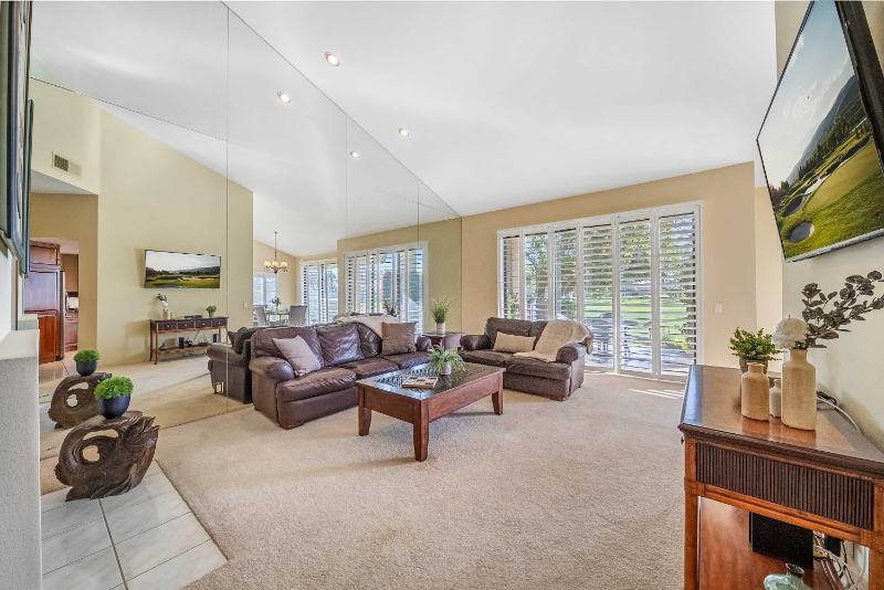 54780 Shoal Crk - Photo 5 of 31