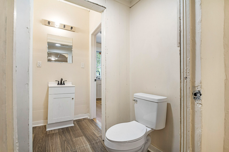 1394 Ross Street - Photo 6 of 20