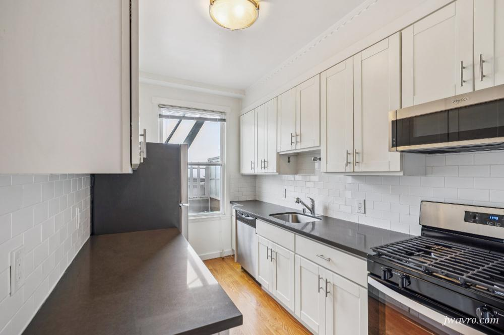 Jackson Street & Franklin Street - Photo 3 of 22