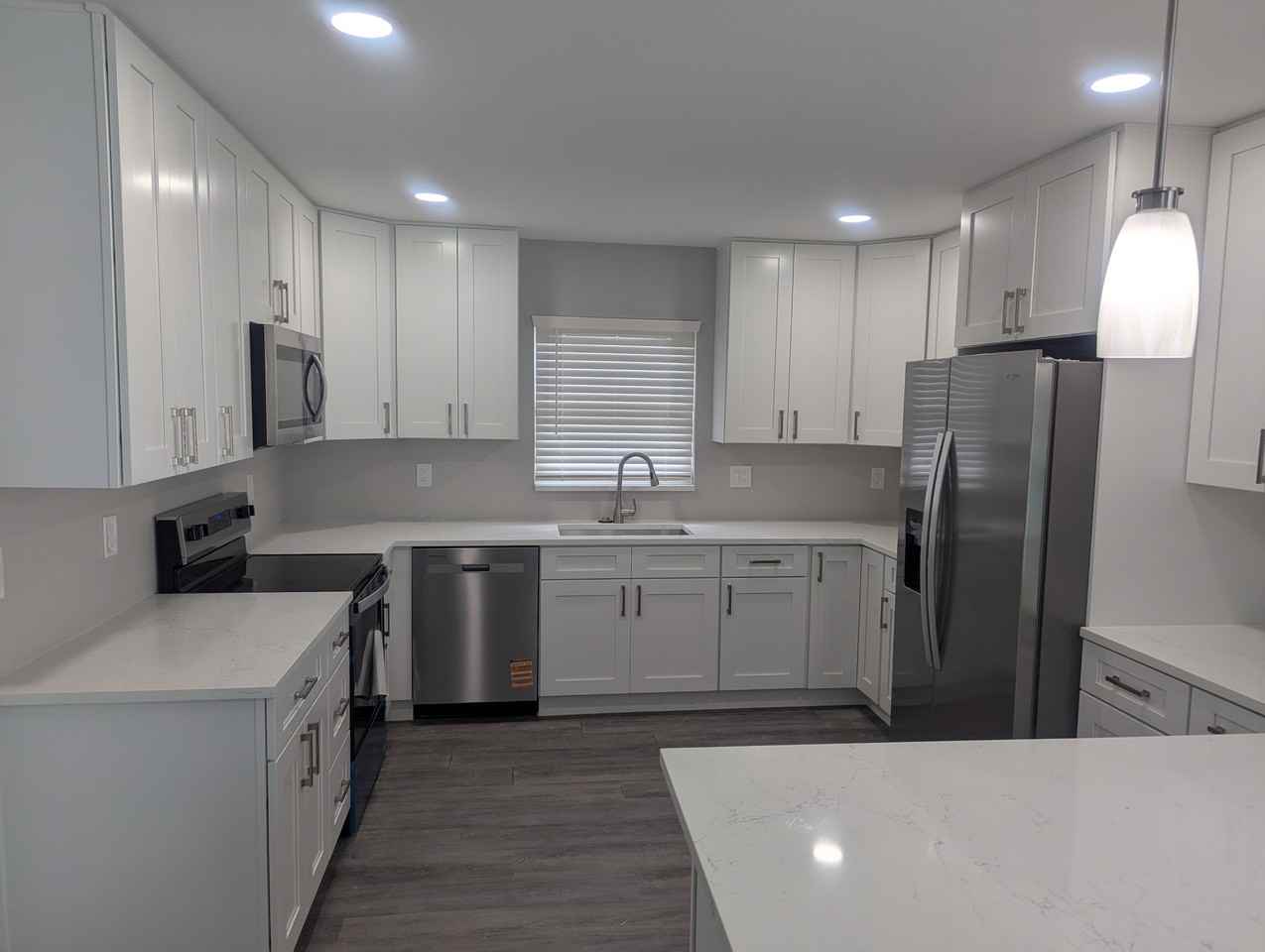 140 87th Ave N #NA - Photo 2 of 8