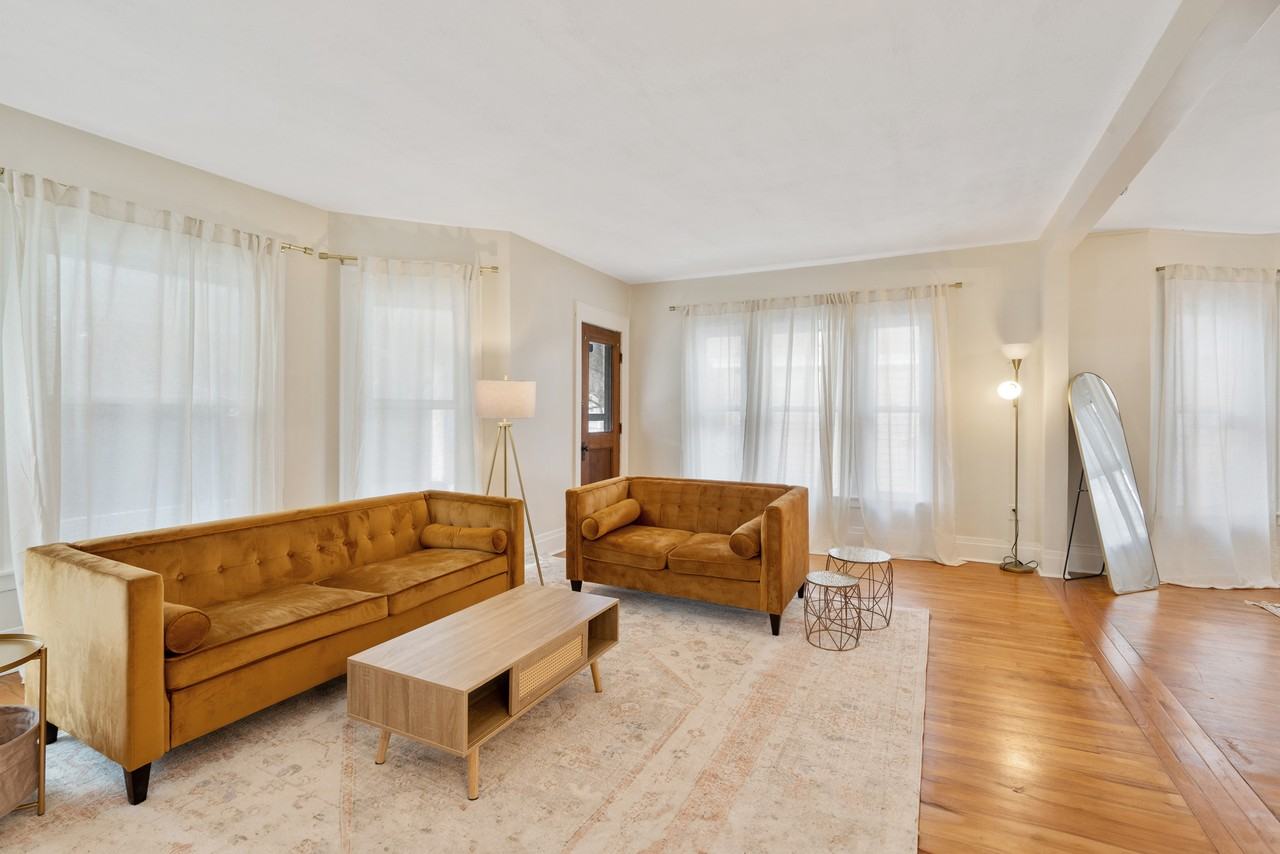 305 Onondaga Ave #2 - Photo 2 of 11